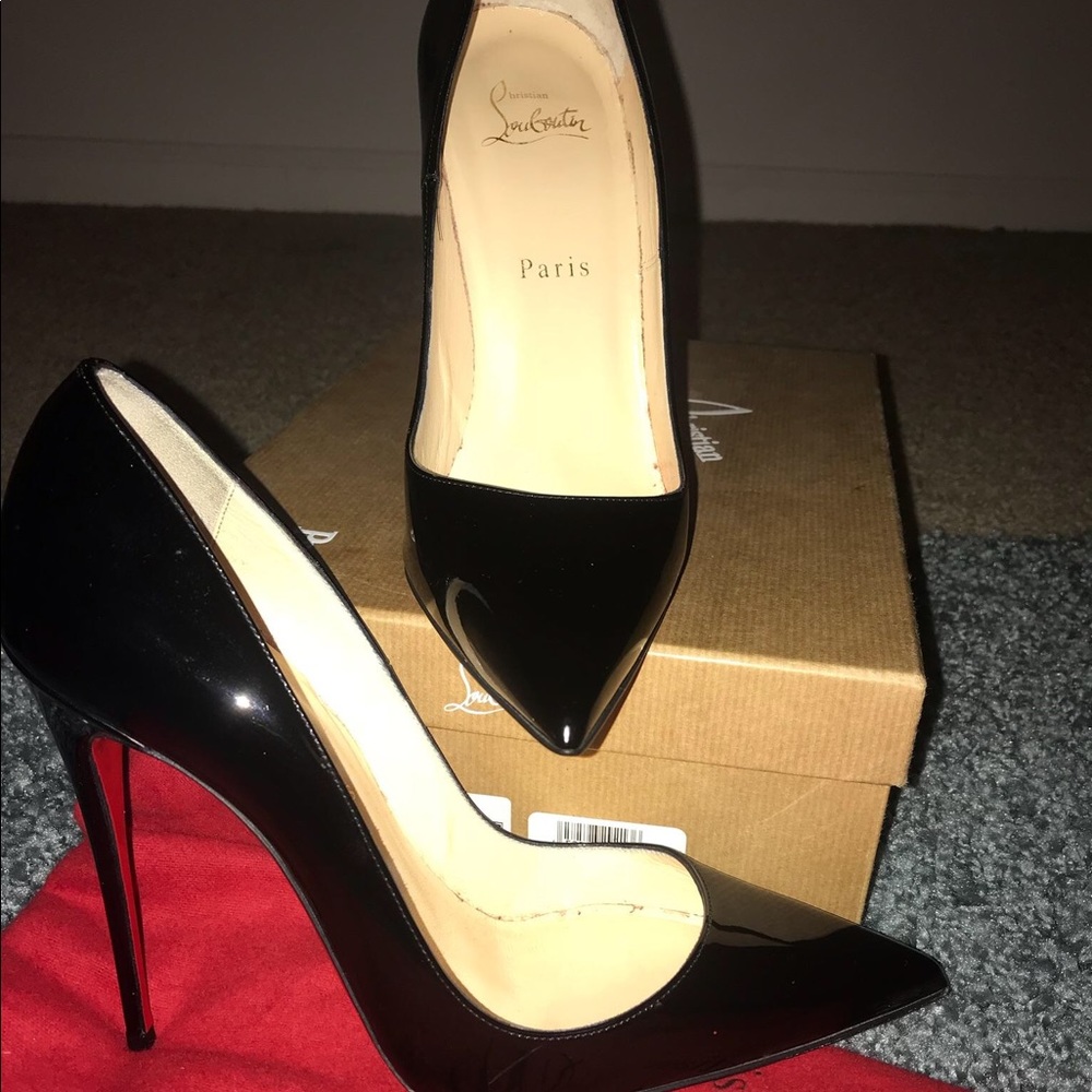 Christian Louboutin Authentic So Kate Heels!!!!